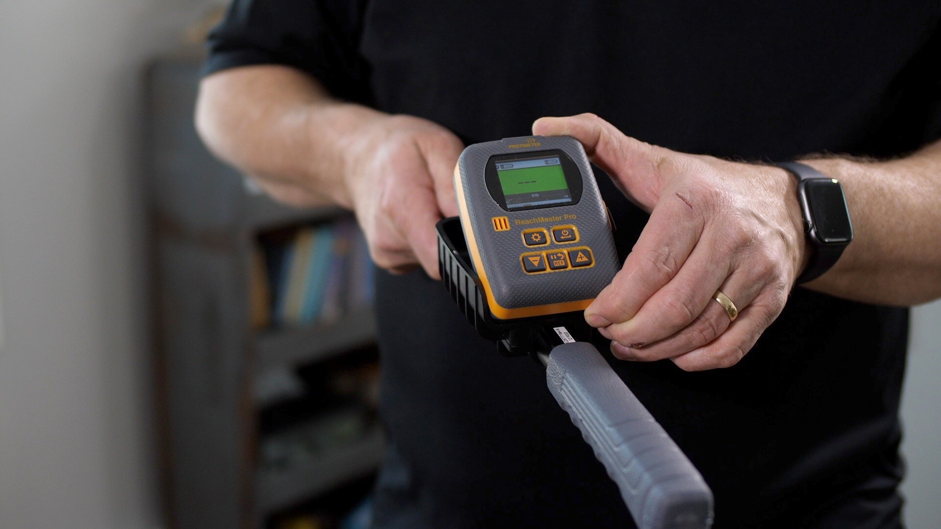 Home Inspector Training | How to Use a Moisture Meter